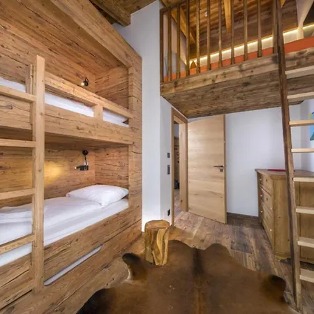 Nationalpark Kristallwand 펜션 Neukirchen am Großvenediger